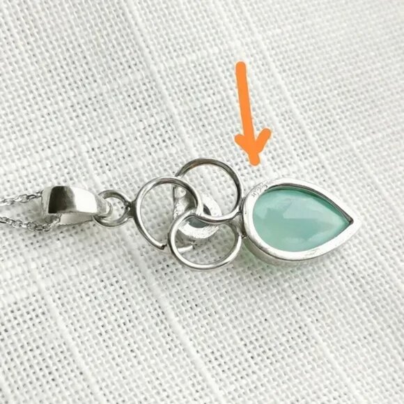Nwt Blue topaz chalcedony Trinity pendant necklace - Picture 4 of 6